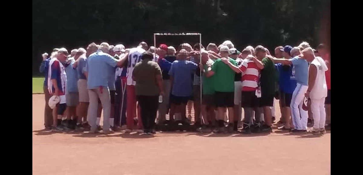 praying image after games